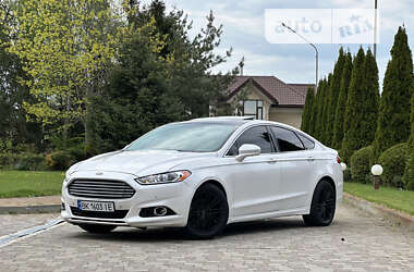 Ford Fusion 2016