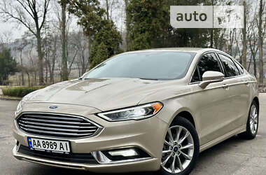 Ford Fusion 2016