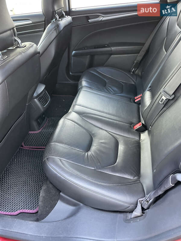 Седан Ford Fusion 2013 в Дніпрі