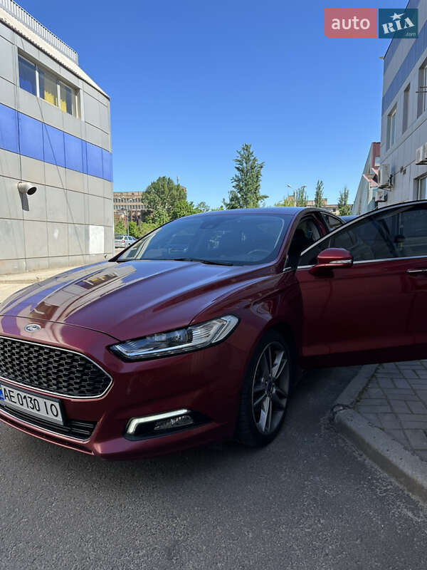 Седан Ford Fusion 2013 в Дніпрі