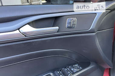 Седан Ford Fusion 2013 в Кривому Розі