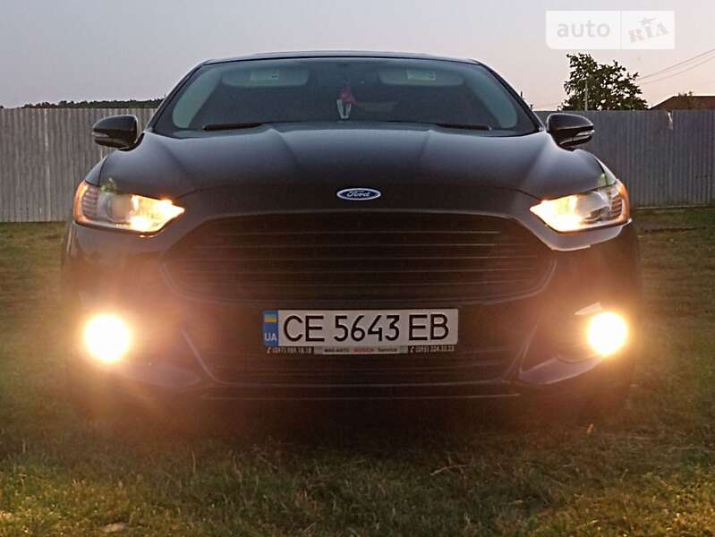 Седан Ford Fusion 2014 в Черновцах