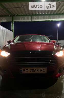 Седан Ford Fusion 2014 в Кам'янець-Подільському