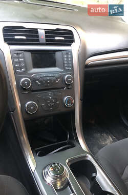 Седан Ford Fusion 2016 в Львові