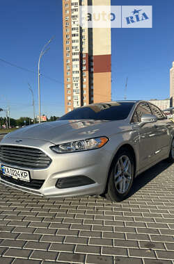 Ford Fusion 2015