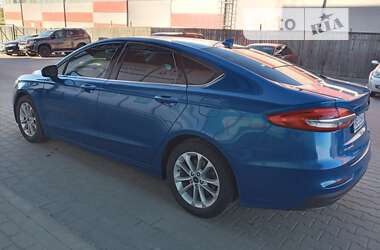 Седан Ford Fusion 2019 в Києві