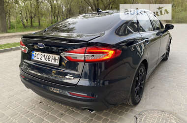 Седан Ford Fusion 2020 в Камне-Каширском