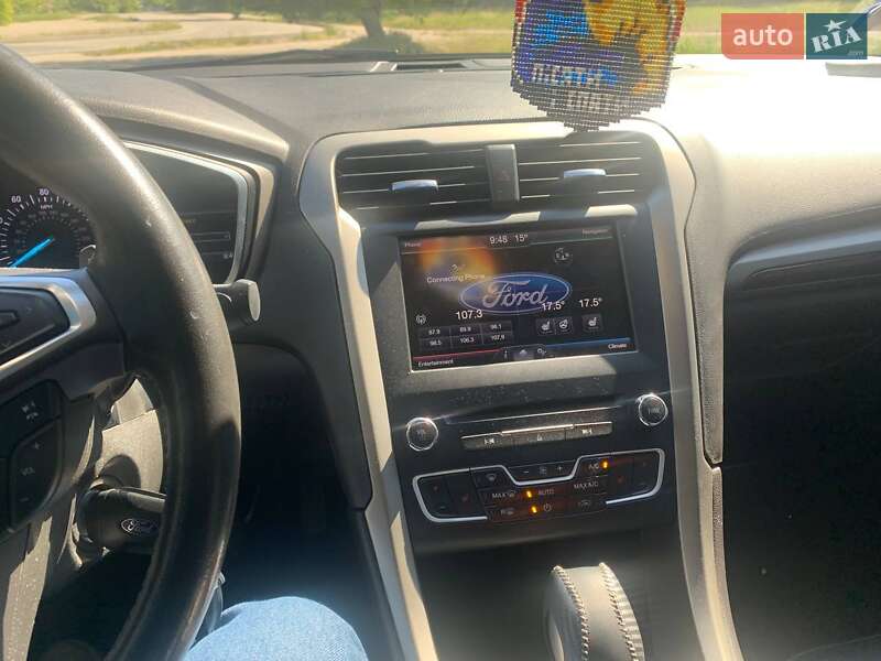 Седан Ford Fusion 2016 в Днепре