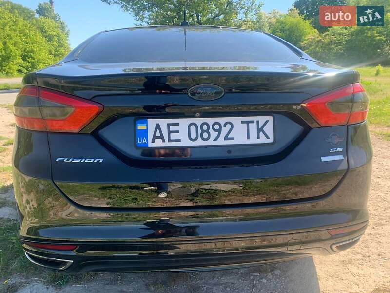 Седан Ford Fusion 2016 в Днепре