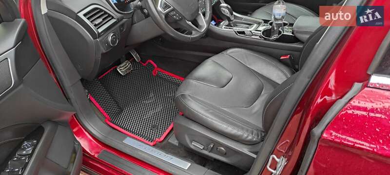 Седан Ford Fusion 2014 в Тернополі