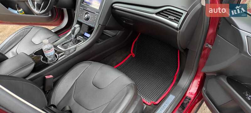 Седан Ford Fusion 2014 в Тернополі