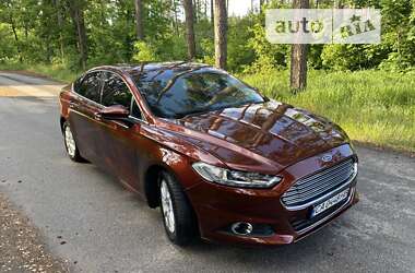 Седан Ford Fusion 2015 в Смеле