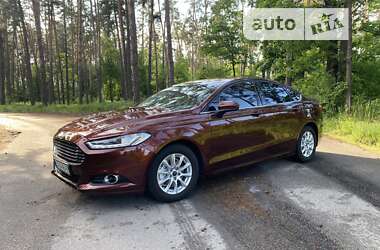 Седан Ford Fusion 2015 в Смеле