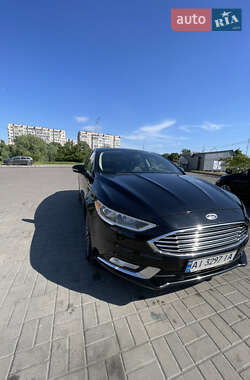 Седан Ford Fusion 2018 в 