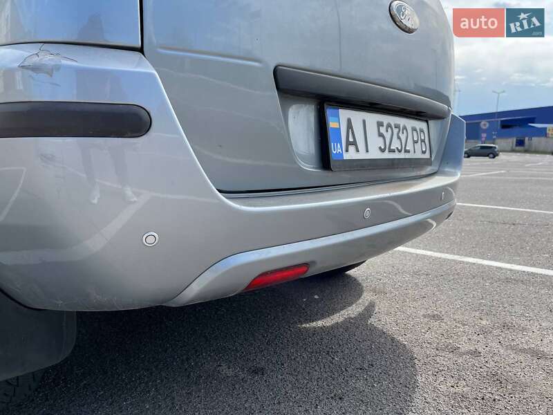 Хэтчбек Ford Fusion 2005 в Виннице