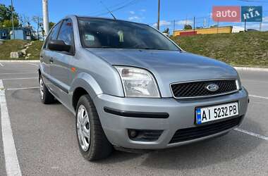Хэтчбек Ford Fusion 2005 в Виннице