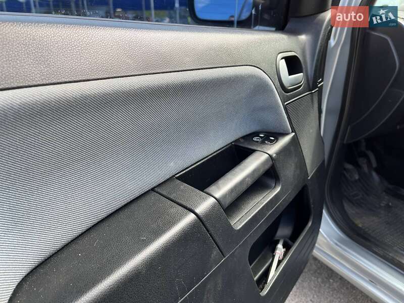 Хэтчбек Ford Fusion 2005 в Виннице