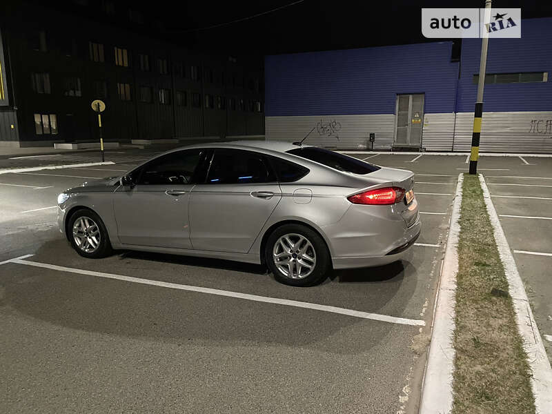 Седан Ford Fusion 2012 в Києві фото 5 Седан Ford Fusion 2012 в Києві
