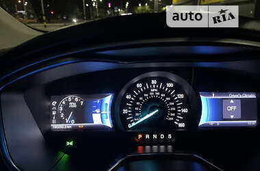 Седан Ford Fusion 2012 в 