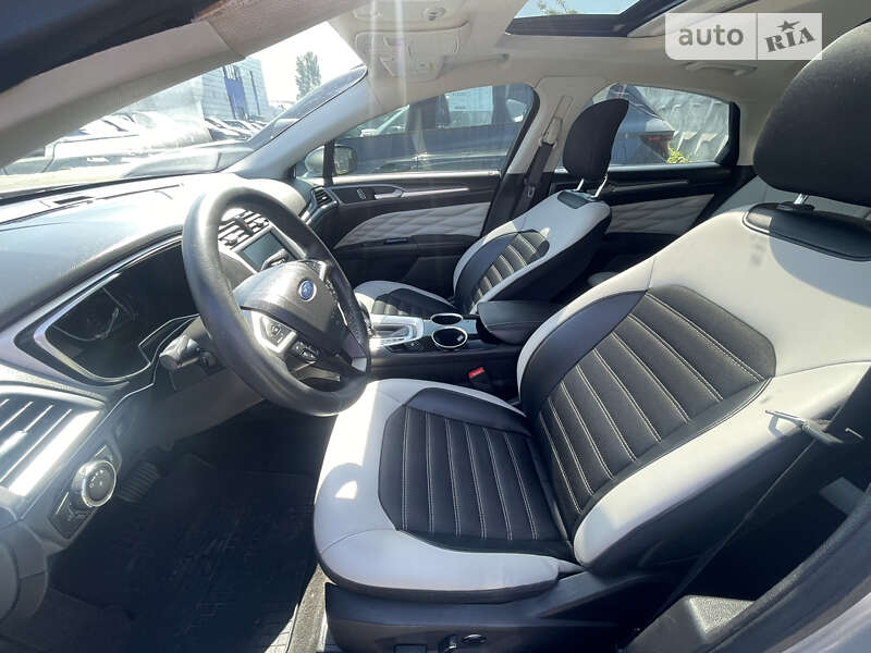 Седан Ford Fusion 2012 в Києві фото 23 Седан Ford Fusion 2012 в Києві