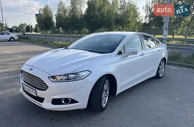 Ford Fusion 2015