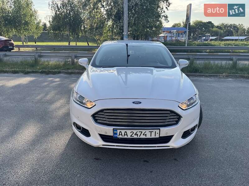 Седан Ford Fusion 2015 в Киеве