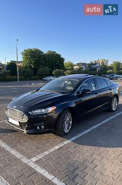 Ford Fusion 2015