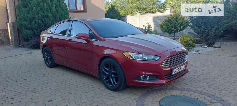 Ford Fusion 2015