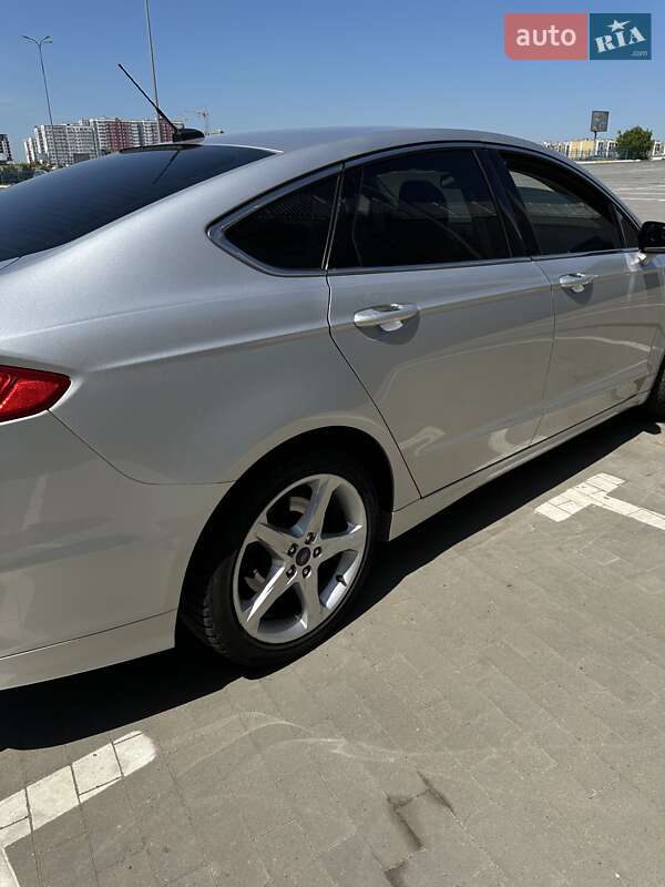 Седан Ford Fusion 2014 в Одессе
