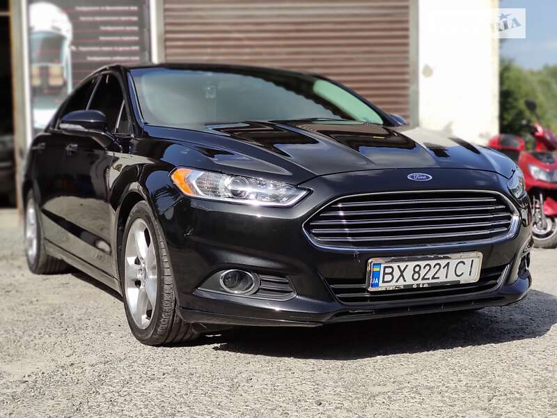 Седан Ford Fusion 2014 в Хмельницькому