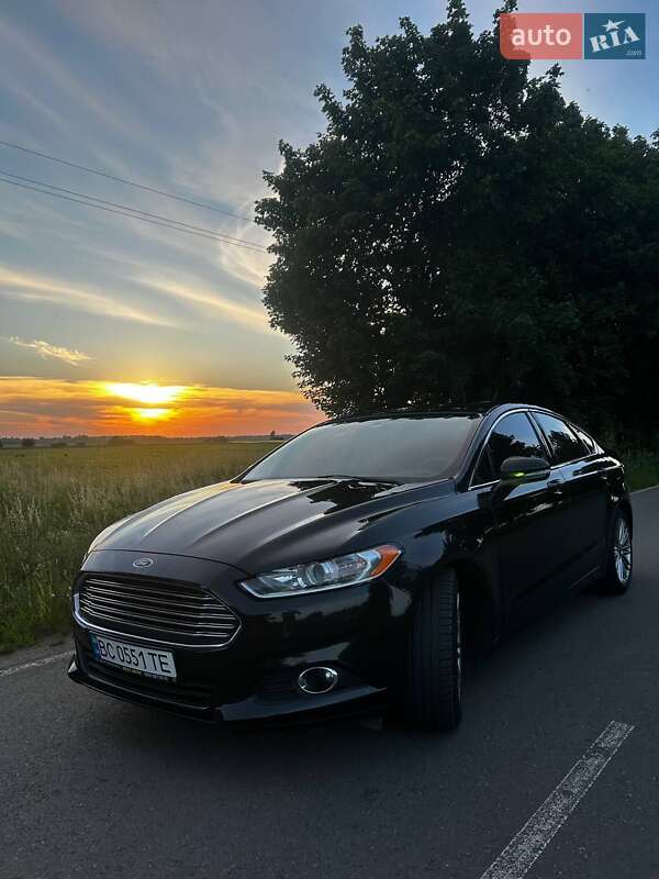 Седан Ford Fusion 2014 в Городке