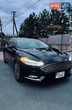 Седан Ford Fusion 2017 в 