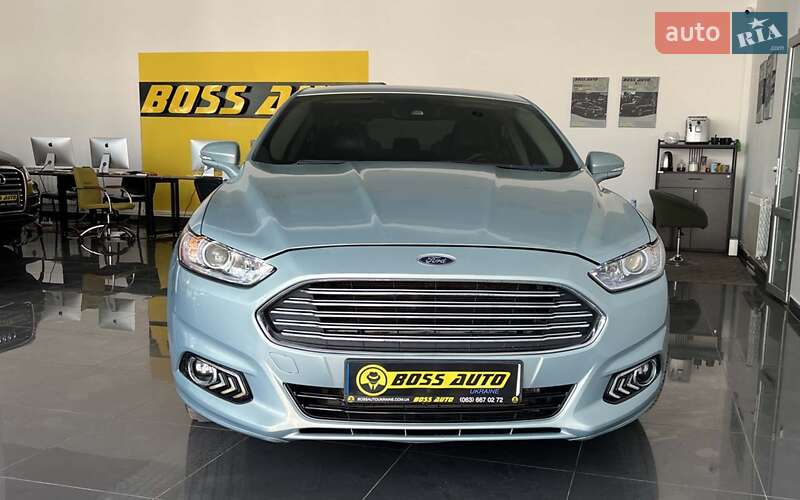 Седан Ford Fusion 2013 в Шептицькому