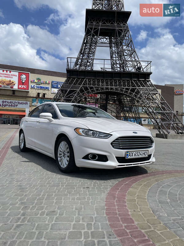 Седан Ford Fusion 2014 в Харькове