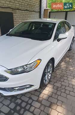 Седан Ford Fusion 2017 в Славянске