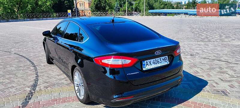 Седан Ford Fusion 2016 в Харькове