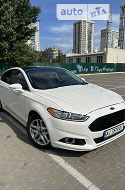 Ford Fusion 2015