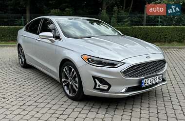 Ford Fusion 2019