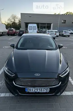 Ford Fusion 2015