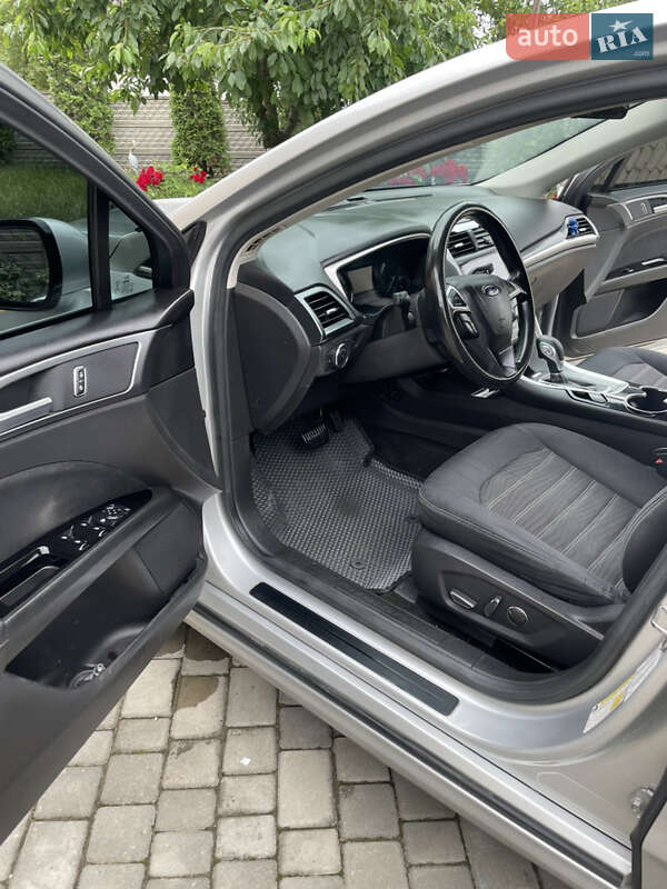 Седан Ford Fusion 2015 в Вінниці