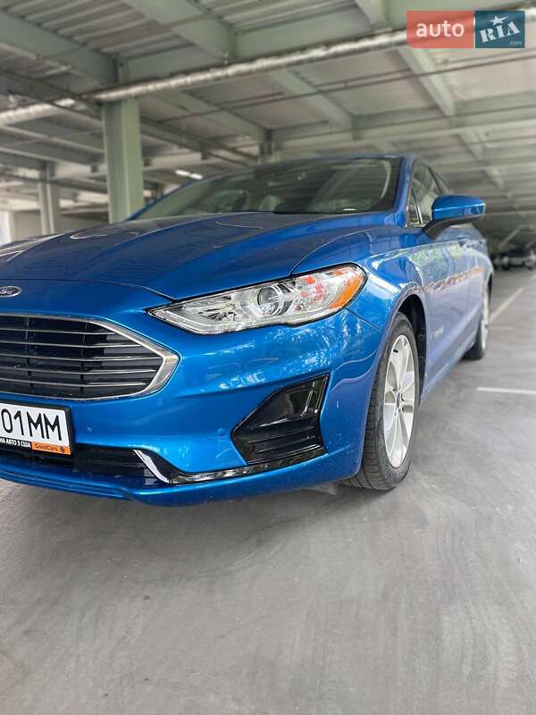 Ford Fusion 2019