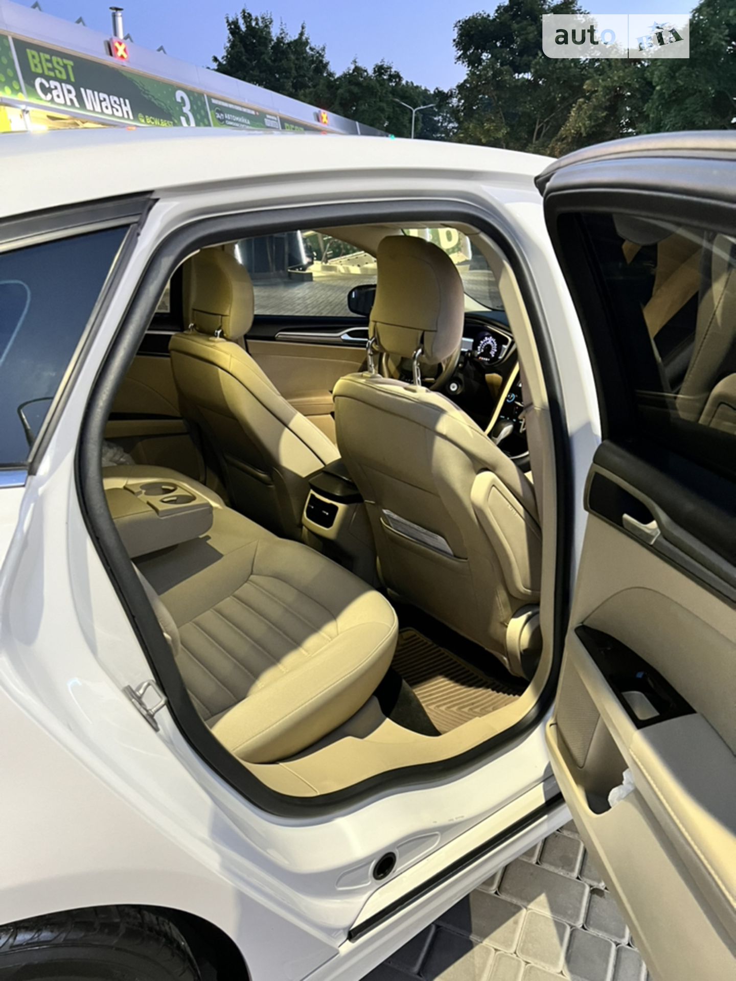 2013 Ford Fusion - мініатюра 9