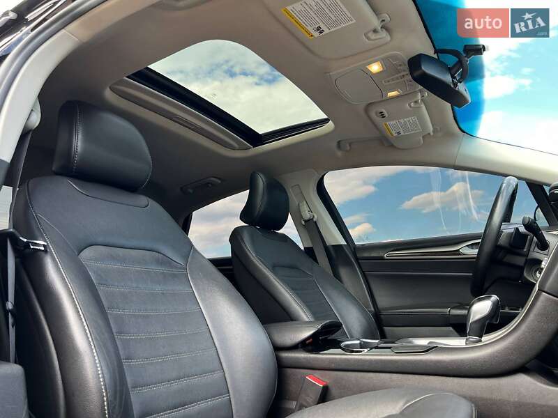 Седан Ford Fusion 2015 в Киеве