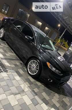 Ford Fusion 2014