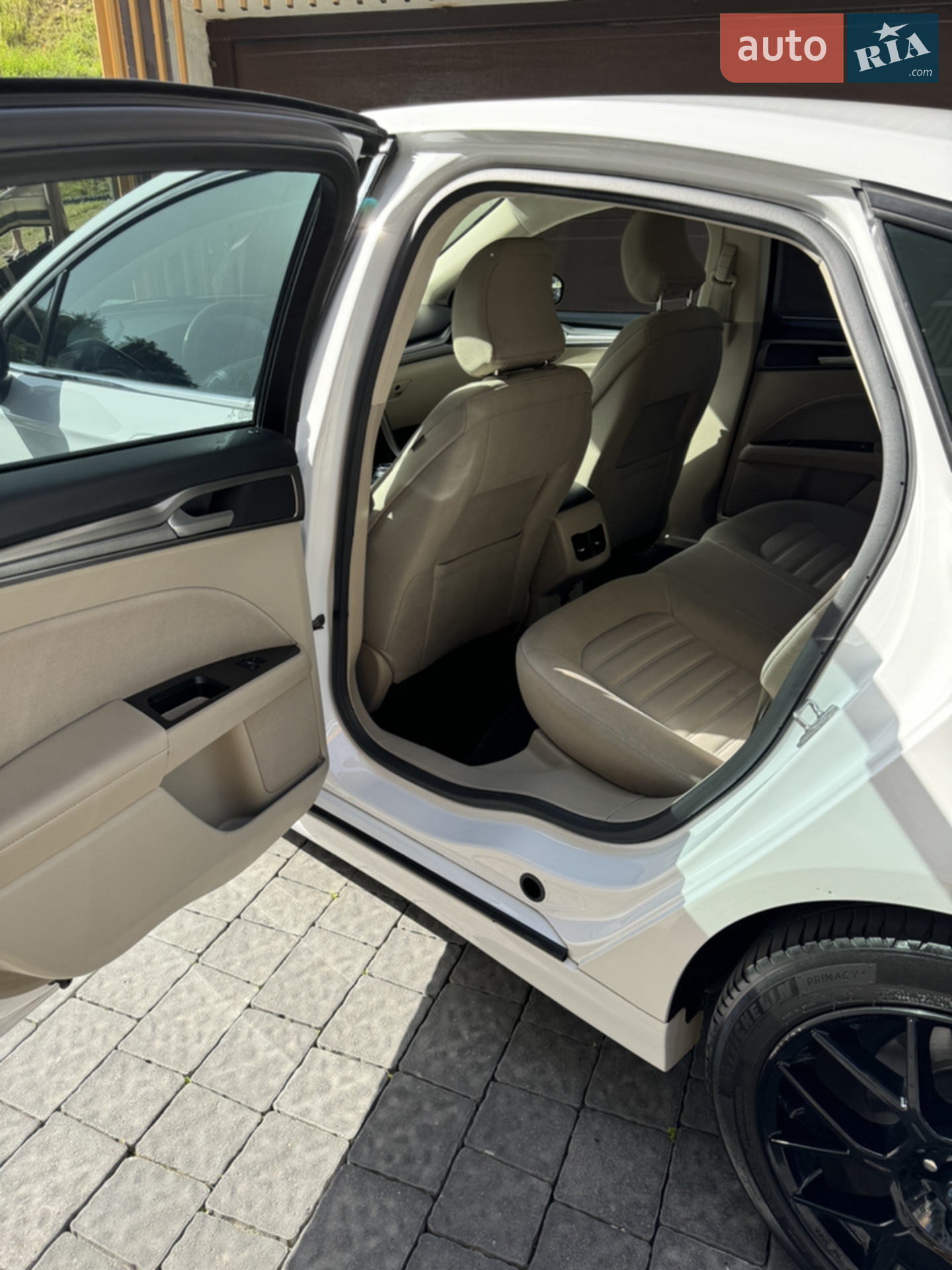2016 Ford Fusion - мініатюра 30
