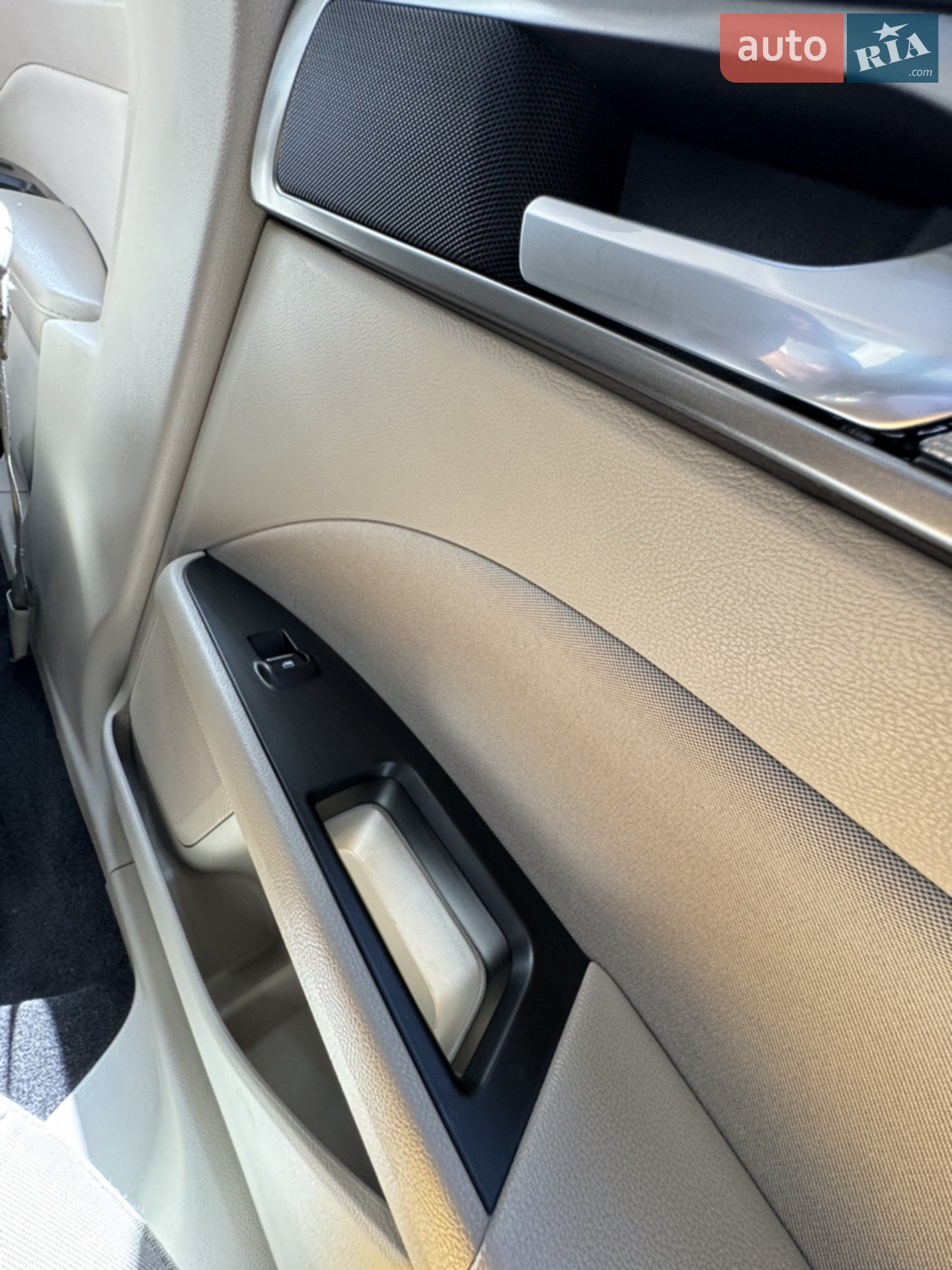 2016 Ford Fusion - мініатюра 38