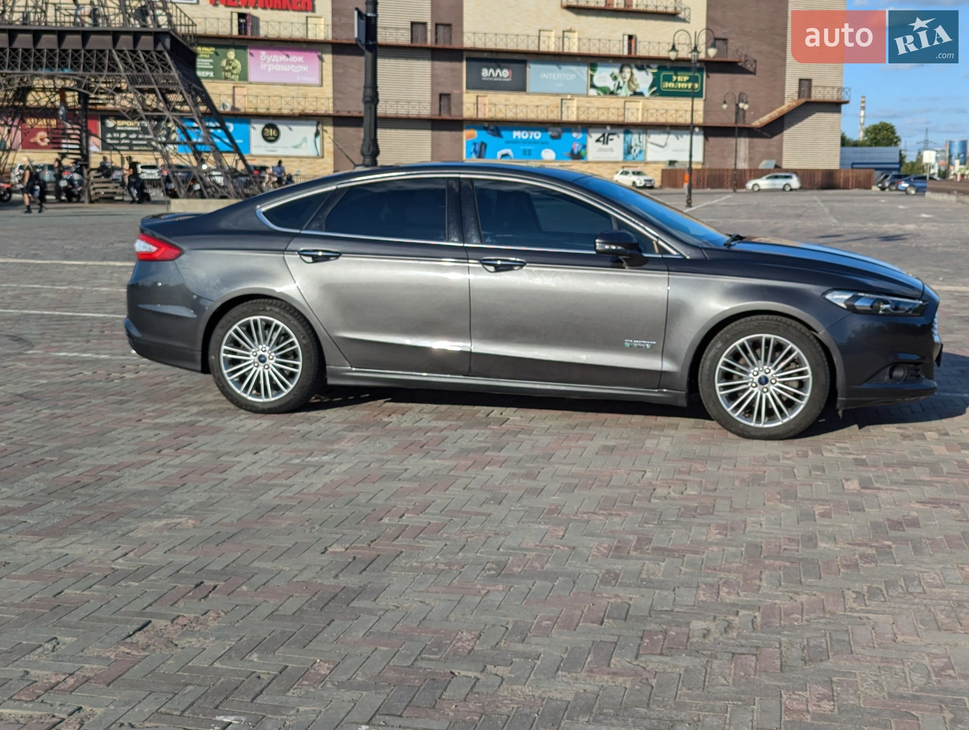 2014 Ford Fusion - мініатюра 12