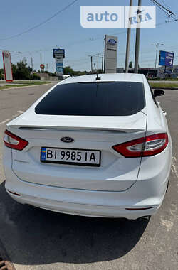 Седан Ford Fusion 2016 в Полтаві