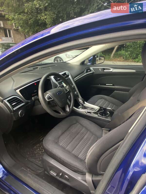 Седан Ford Fusion 2016 в Киеве