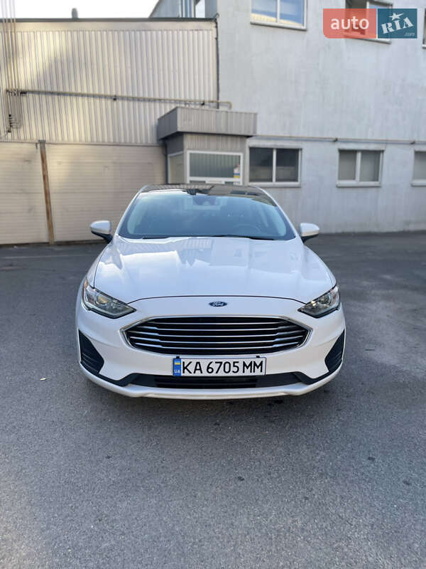 Седан Ford Fusion 2019 в Киеве фото 2 Седан Ford Fusion 2019 в Киеве